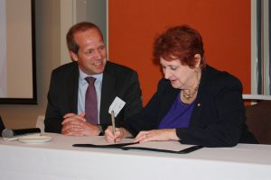 IRT Group Acting CEO Stig Andersen and Age Discrimination Commissioner Susan Ryan sign a Statement of Intent to work collaboratively on improving mature age workforce participation.