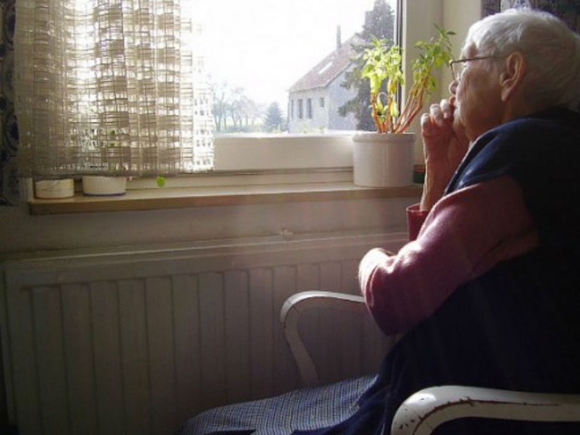 Free dementia e-learning courses launched