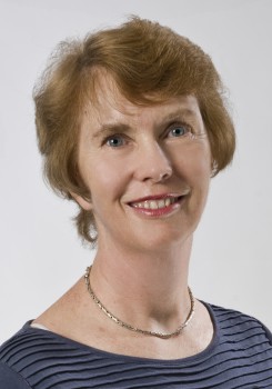 Dr Carmel Laragy