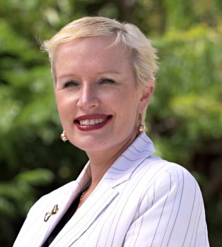 Sandra Hills
