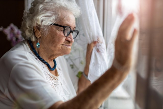 senior-woman-looking-out-of-window-at-home.jpg_s=1024x1024&w=is&k=20&c=WgKyGEbBw3ACGprGsCdlSOgdWBxBCEW5172liWFrS0Q=