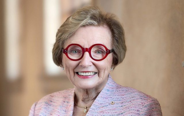 Kathryn Greiner Head Shot