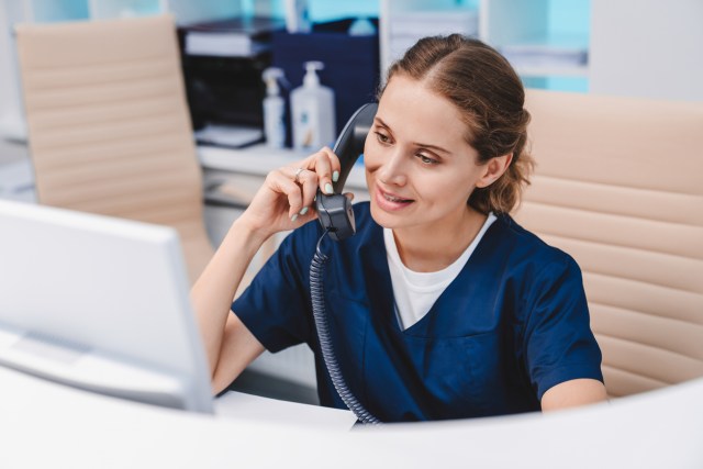 Benetas tops customer service, sector stagnates