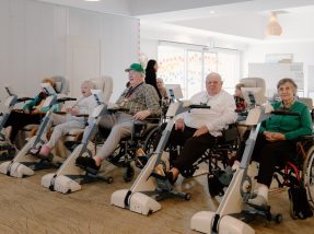 2 - Residents at Harbison enjoying a daily Motiview Session