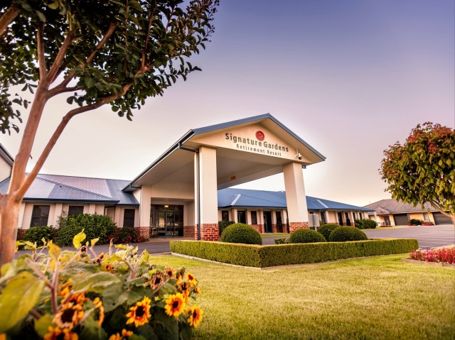 ICAM acquires Signature Gardens